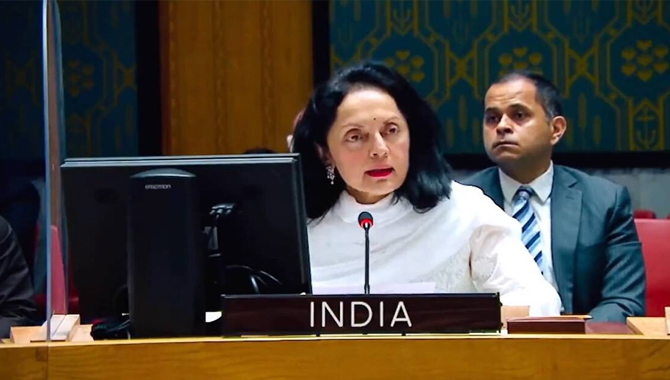 రష్యాకు వ్యతిరేకంగా ఐరాస తీర్మానం.. రష్యాకు భారత్ దూరం రష్యాకు వ్యతిరేకంగా ఐరాస తీర్మానం.. రష్యాకు భారత్ దూరం