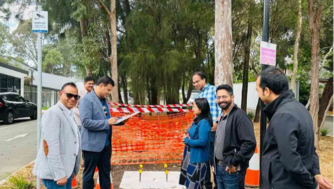 పీవీ విగ్రహావిష్కరణ ఏర్పాట్లను పరిశీలిస్తున్న మహేశ్ బిగాల