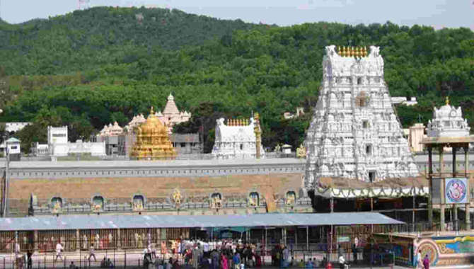 శ్రీవారి ఆలయంలో దీపావళి ఆస్థానం