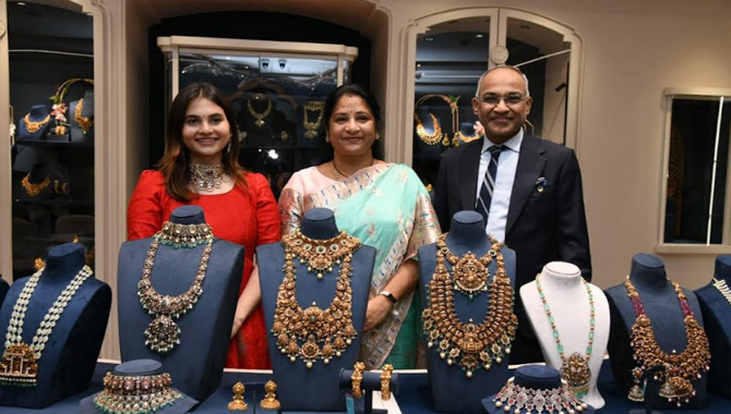 Pmj Jewels Host Hyderabads Grandest Wedding Jewellery Exhibition 