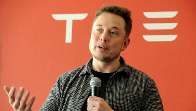 ఎలన్ మస్క్ కీలక వ్యాఖ్యలు.. 2024 వరకు