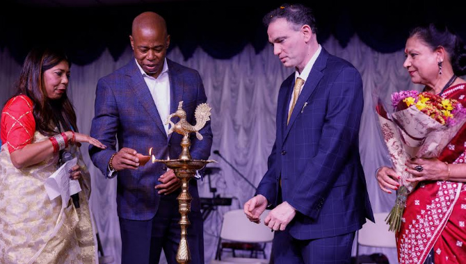 Ecdpa Celebrates 53rd Annual Sharod Utsav Nyc Mayor Eric Adams And Deputy Commissioner Dilip Chauhan 