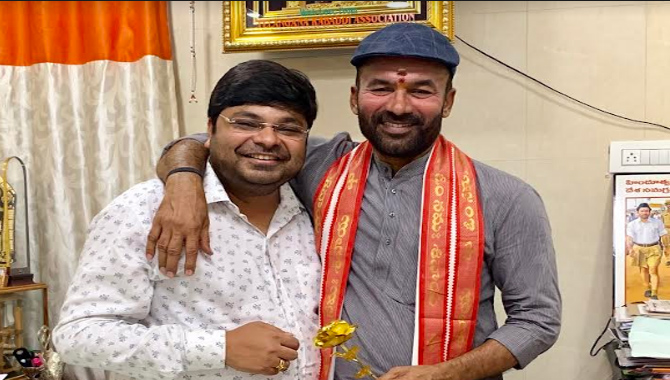 కేంద్ర మంత్రి జి కిషన్ రెడ్డి తిమ్మాపూర్ గ్రామాన్ని దత్తత తీసుకున్న నిర్మాత అభిషేక్ అగర్వాల్ 