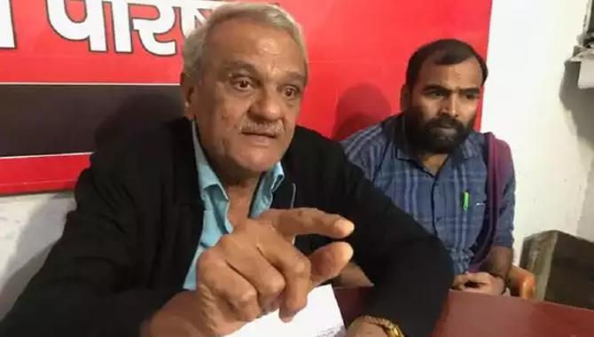 అమెరికాలో  సీపీఐ నారాయణకు చేదు అనుభవం