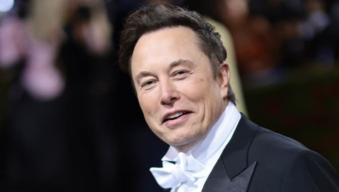 రిపబ్లికన్ లకు వోటేయండి.. అమెరికన్ లకు మస్క్ పిలుపు