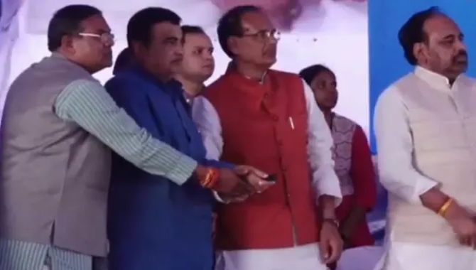 కేంద్ర మంత్రి నితిన్ గడ్కరీ క్షమాపణలు.. ఎందుకంటే