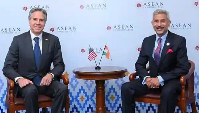 అమెరికా విదేశాంగ మంత్రితో జై శంకర్ చర్చలు