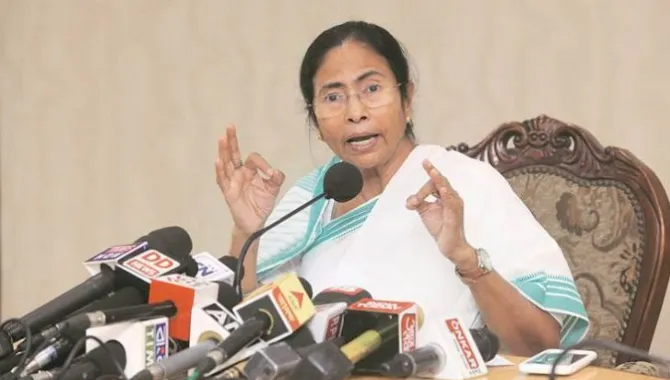 రాష్ట్రపతి ముర్ముకు మమత బెనర్జి క్షమాపణలు