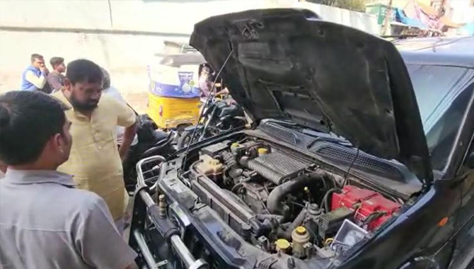 ఉగ్రవాదుల నుంచి ముప్పు ఉంటే… ఇలాంటి వాహనమా?