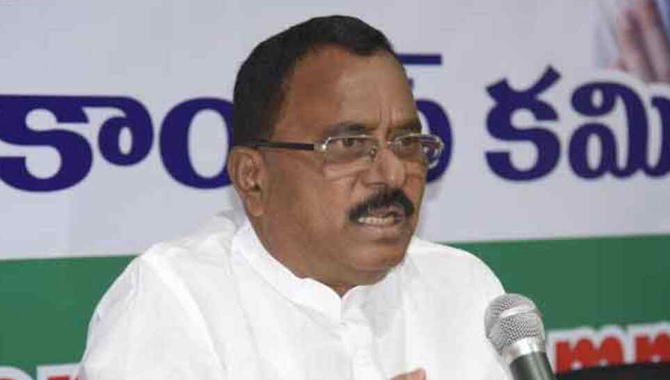 ప్రగతి భవన్ లోనే భద్రత అంటే.. సామాన్యుల పరిస్థితి : మల్లు