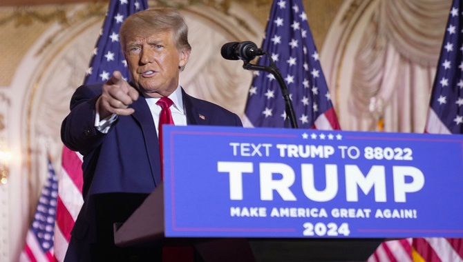 మళ్లీ అధ్యక్ష బరిలోకి డొనాల్డ్ ట్రంప్