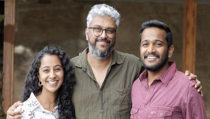 తెలుగులో మలయాళ సంచలనం ‘జయ జయ జయ జయహే’ !!!