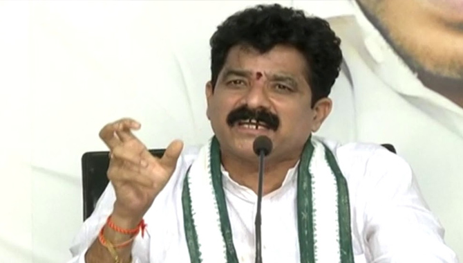 ఏపీకి విశాఖే రాజధాని.. వచ్చే ఏడాది మార్చి నుంచి