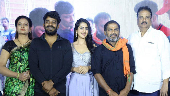 Gaalodu Movie Success Meet