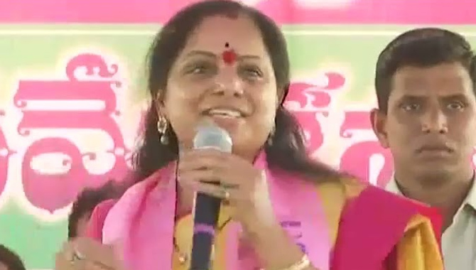 ఈడీ, ఐటీ దాడులకు భయపడే ప్రసక్తే లేదు : కవిత