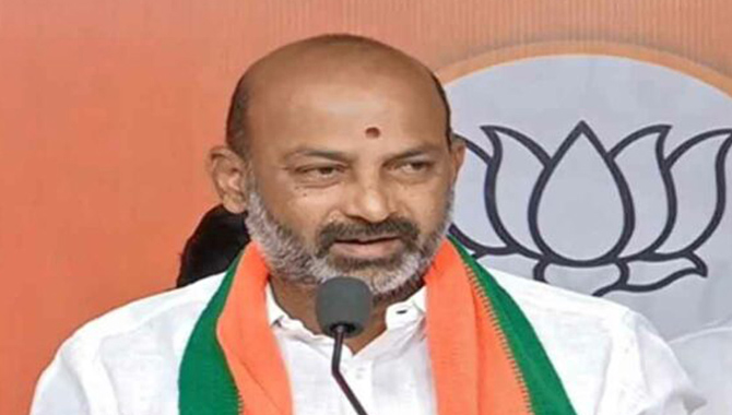 ఢిల్లీకి రాష్ట్ర బీజేపీ నేతలు.. తాజా పరిణామాలపై చర్చ..