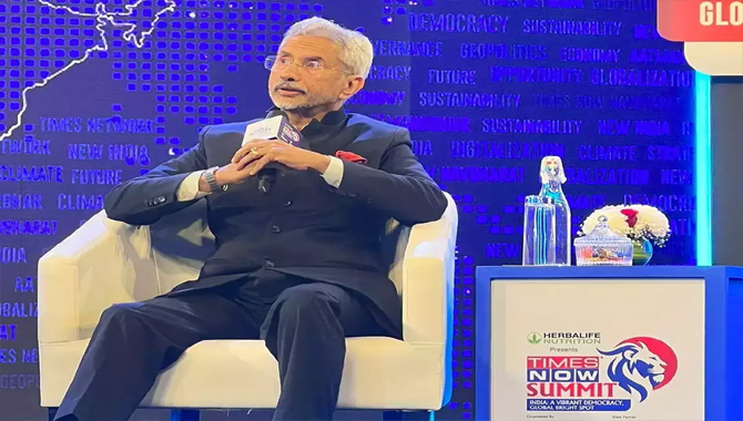 రాబోయే ఐదేండ్లలో ఆర్థిక సునామీ తప్పదు : జై శంకర్ రాబోయే ఐదేండ్లలో ఆర్థిక సునామీ తప్పదు : జై శంకర్