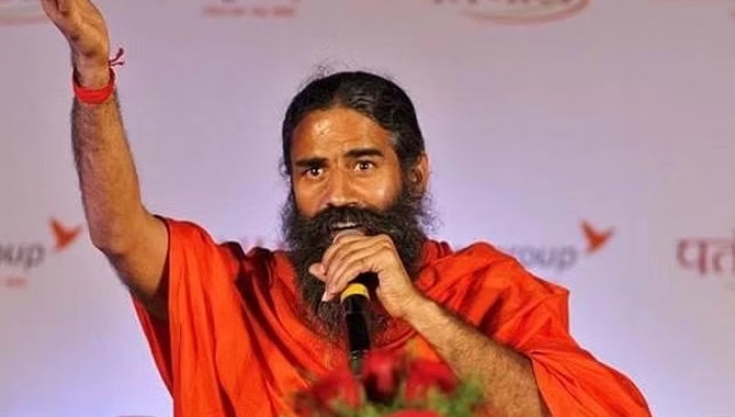 మహిళలకు రాందేబ్ బాబా క్షమాపణ