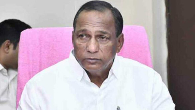 మంత్రి మల్లారెడ్డికి ఊహించని షాక్