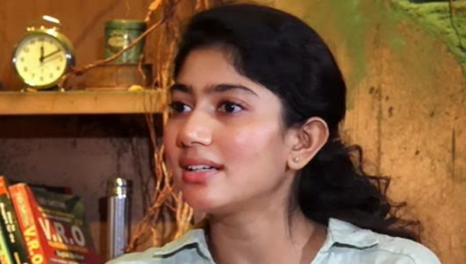 అయినా ఇది నిజమేనా? సాయి పల్లవి నటనకు గుడ్ బై చెప్పిందా?  