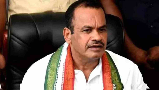 కోమటిరెడ్డి వెంకటరెడ్డికి కాంగ్రెస్ హైకమాండ్ షాక్