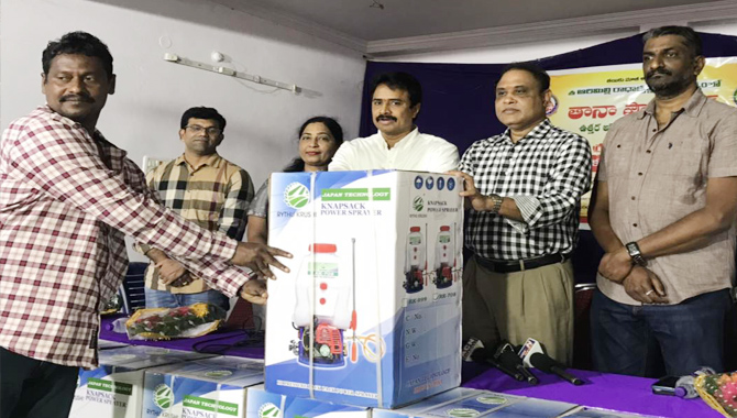 తణుకు మండలంలో తానా చైతన్య స్రవంతి