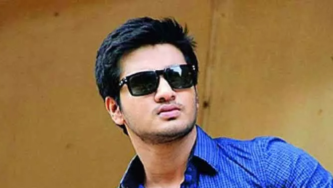 కెరీర్ స్టార్టింగ్ లో నేను మోసపోయాను..! హీరో నిఖిల్