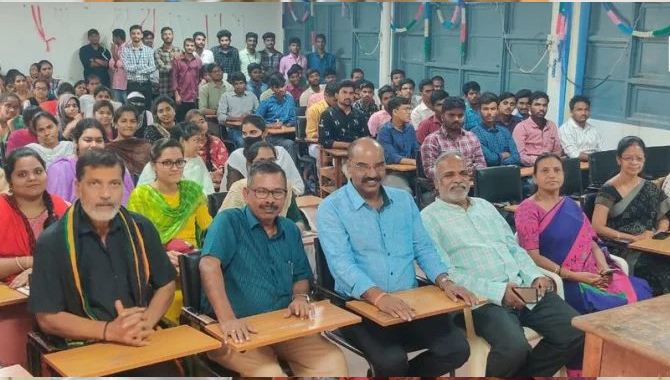 సబ్జెక్ట్పై పట్టు ఉందే ఉన్నతస్థానం పొందవచ్చు : నాటా ప్రెసిడెంట్ శ్రీధర్ రెడ్డి కొర్సపాటి
