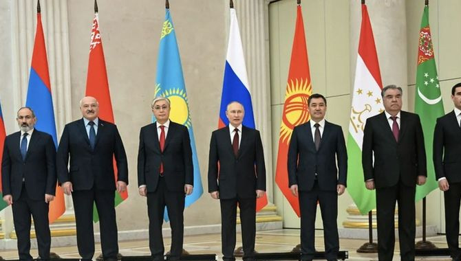 8 దేశాల అధినేతలకు పుతిన్ బంగారు ఉంగరాలు