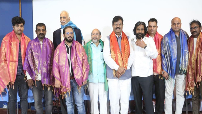 “మన్మధరాజా” ట్రైలర్ ను విడుదల చేసిన తెలంగాణ ఫిలిం ఛాంబర్ అధ్యక్షులు ప్రతాని రామకృష్ణ గౌడ్