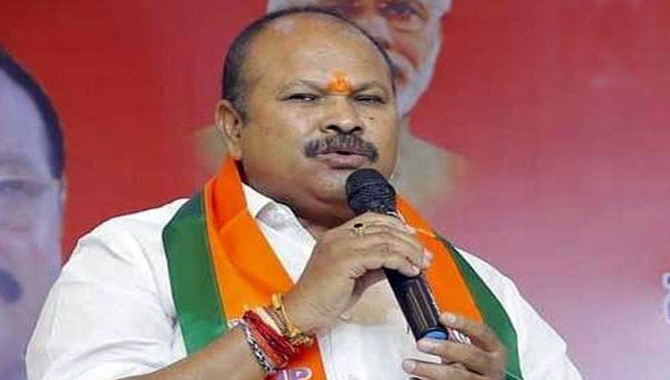 పవన్ ను మోసం చేస్తున్నారు, సోము వీర్రాజుపై కన్నా సంచలన కామెంట్స్…!