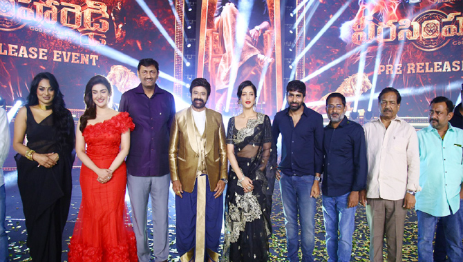 ‘వీరసింహారెడ్డి’ ఒక విస్ఫోటనం.. చరిత్రలో నిలిచిపోతుంది: నందమూరి బాలకృష్ణ