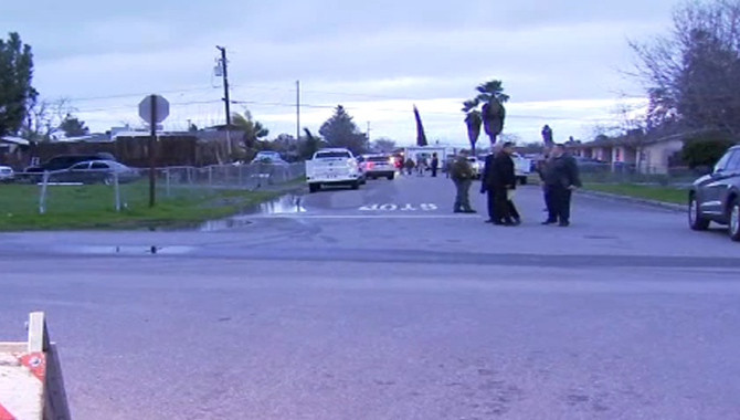 అమెరికాలో కాల్పుల కలకలం