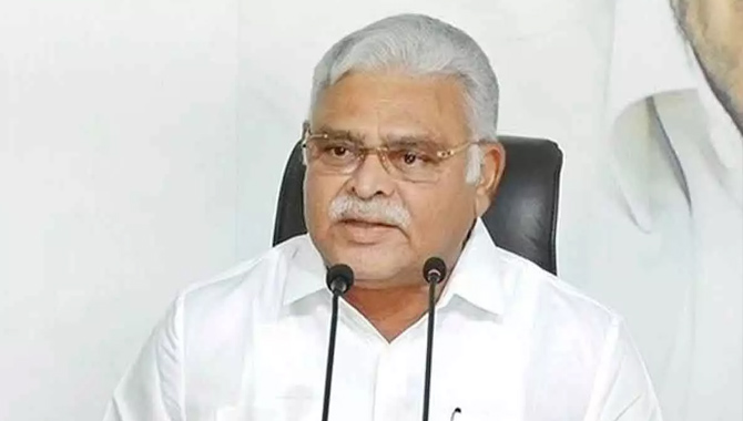 మంత్రి అంబటి రాంబాబుపై కేసు నమోదు