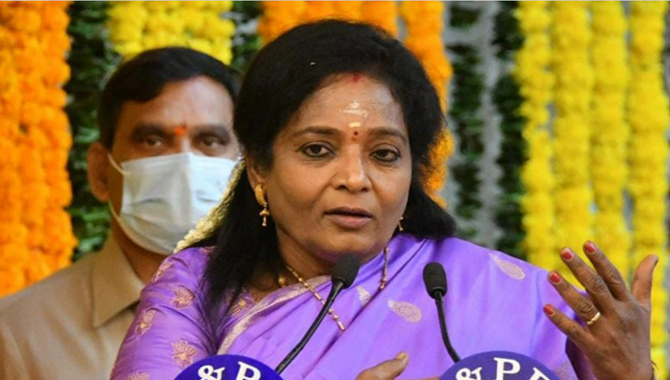 సీఎం కేసీఆర్ పై గవర్నర్ తమిళిసై సంచలన వ్యాఖ్యలు