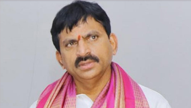 క్రాస్‌రోడ్స్ లో పొంగులేటి..! పార్టీలో చేరికపై డైలమా..!!