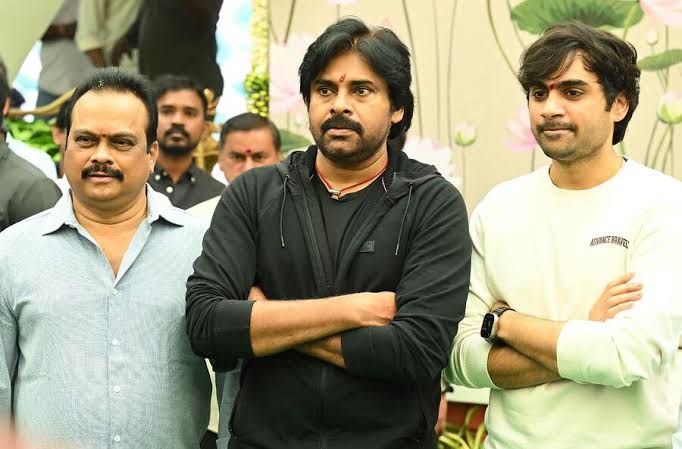 మరోసారి బంపర్ ఆఫర్ కొట్టేసిన థమన్..!