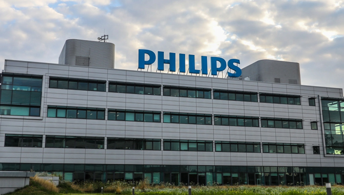 ఉద్యోగులకు ఫిలిప్స్ షాక్.. ఈసారి 6000 మందిని