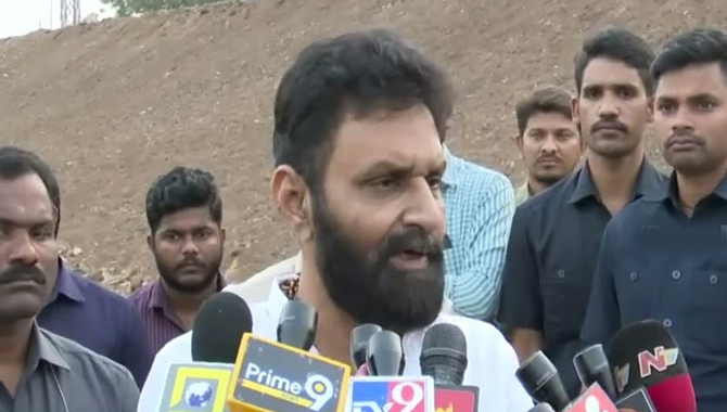 ఇలాంటివాళ్లు పోతేనే.. పార్టీకి  దరిద్రం వదులుతుంది