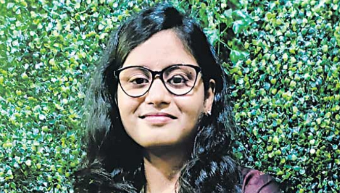 ఏయూ విద్యార్థినికి భారీ ఆఫర్..రూ.84.5 లక్షల వార్షిక వేతనంతో