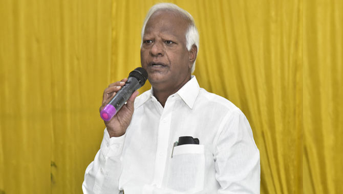 జగన్ జైలుకు వెళ్తే.. షర్మిలకు  ఆ అవకాశం