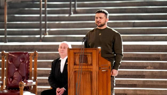 ఈ యుద్ధంలో రష్యా ఓడిపోతుంది ఈ యుద్ధంలో రష్యా ఓడిపోతుంది