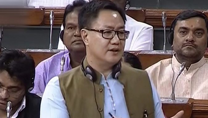 కేంద్ర ప్రభుత్వం కీలక ప్రకటన.. న్యాయవ్యవస్థలో