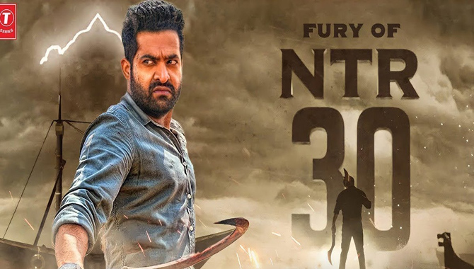 ఎన్టీఆర్ 30 లో డ్యుయల్ రోల్ లో కనిపించనున్న తారక్…