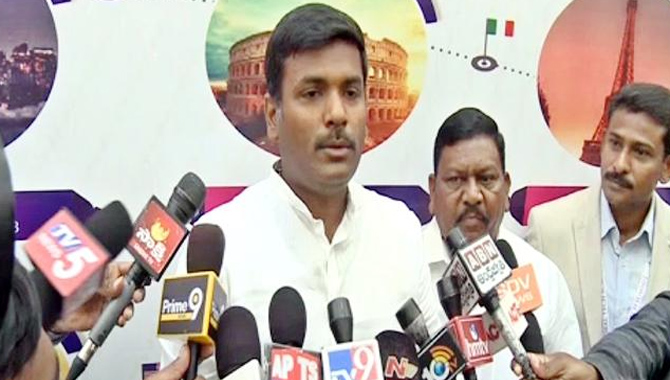 విశాఖపట్నంలో గ్లోబల్ టెక్ సమ్మిట్