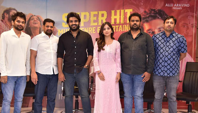 Vinaro Bhagyamu Vishnu Katha Movie Success Meet