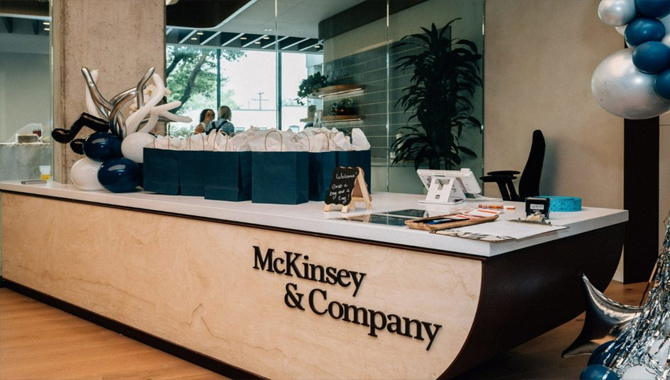 ఉద్యోగులకు మెకిన్సీ షాక్.. ఒకేసారి 2 వేల మందిపై