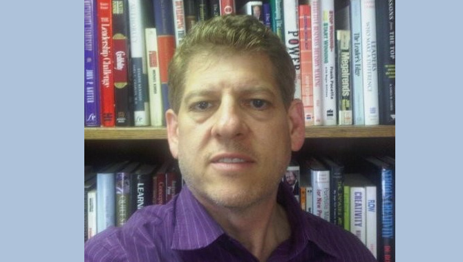 వైద్య పరికరాల ఉత్పత్తిలో ఇక్కడ హబ్ బేష్.. జాన్ అండర్సన్