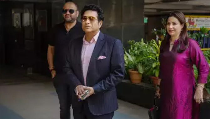 సచిన్ తెందూల్కర్ కు అరుదైన గౌరవం
