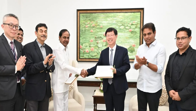 తెలంగాణలో ఫాక్స్ కాన్ పెట్టుబడులు తెలంగాణలో ఫాక్స్ కాన్ పెట్టుబడులు